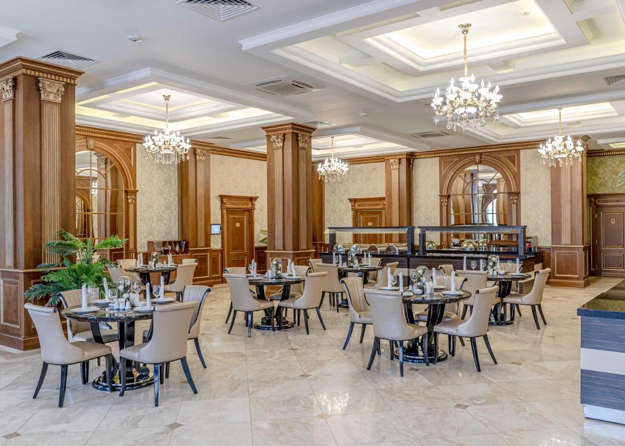 Sultan Palace Hotel Atyraū Extérieur photo The restaurant