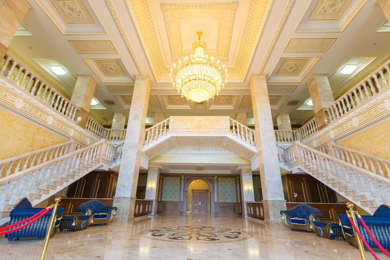 Sultan Palace Hotel Atyraū Extérieur photo Interior of the hotel