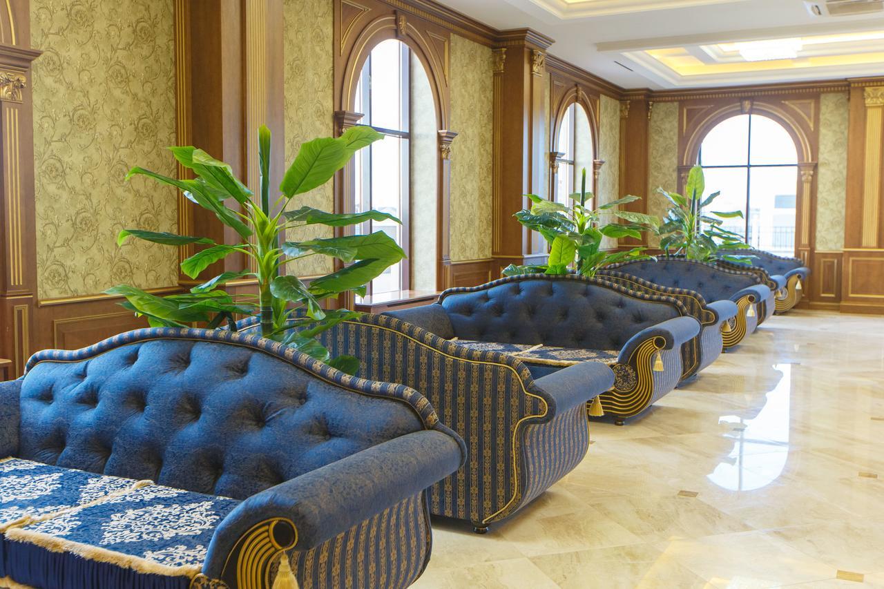 Sultan Palace Hotel Atyraū Extérieur photo Interior of the hotel